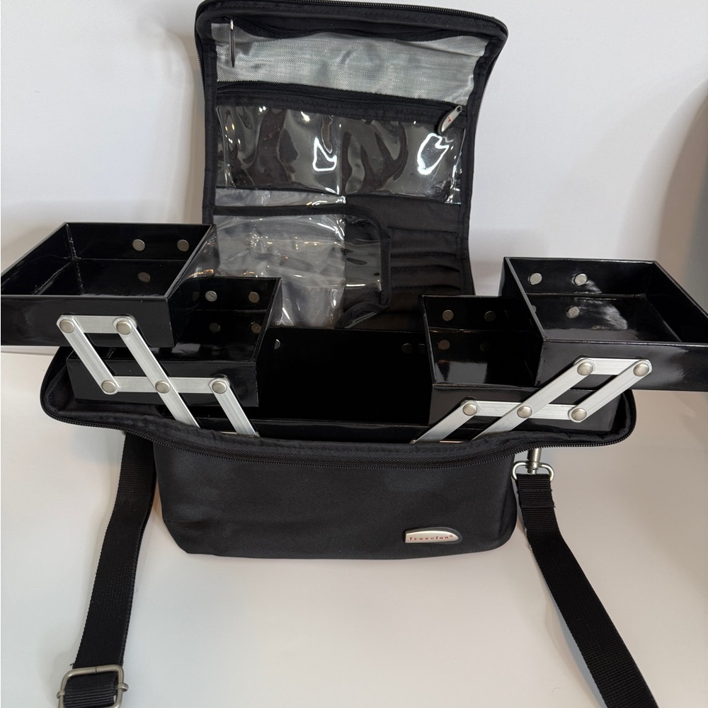 TRAVELON - Expandable Travel Organizer Case